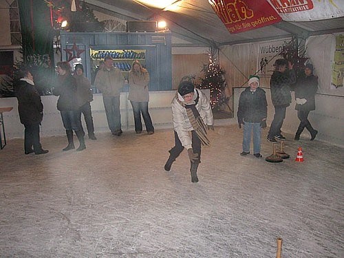 ../Images/094 - Eisstockschiessen 2010 E.jpg